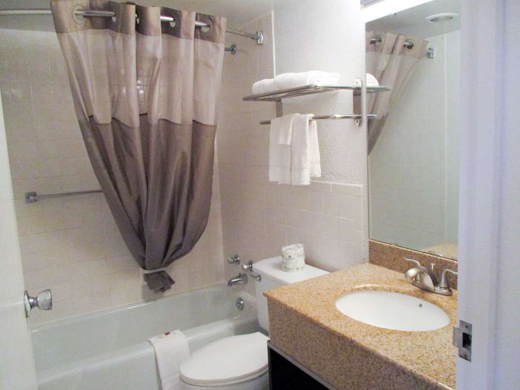 Studio 6 Suites Clarion, Pa Room photo